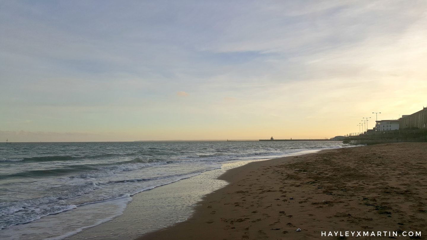 HAYLEYXMARTIN - LETS TALK ABOUT HAPPINESS - SUNSET BEACH WALK 